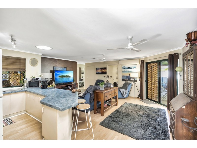 2 Ride Court, Worongary QLD 4213