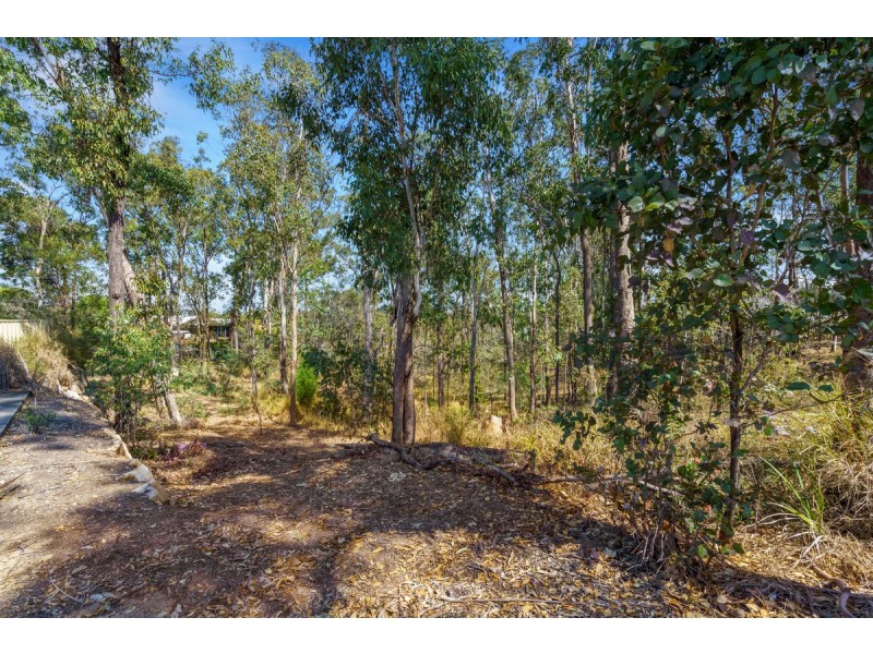 10 Lilley Terrace, Chuwar QLD 4306