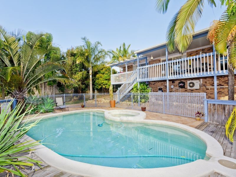 10 Convery Crescent, Highland Park QLD 4211