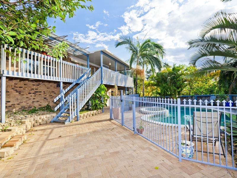 10 Convery Crescent, Highland Park QLD 4211