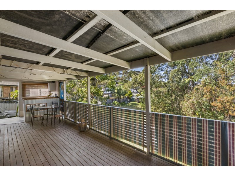 5 Design Place, Highland Park QLD 4211