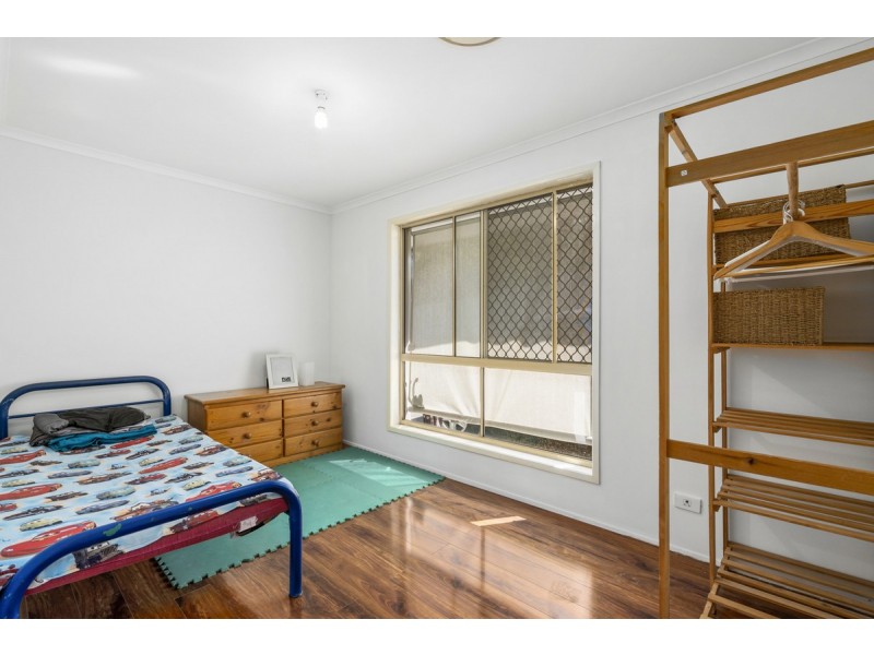 5 Design Place, Highland Park QLD 4211
