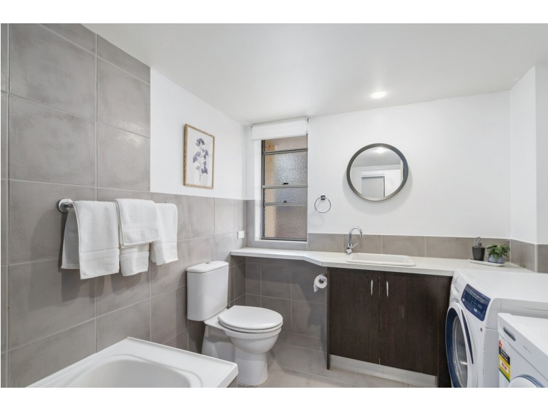 6/22 Oleander Avenue, Biggera Waters QLD 4216