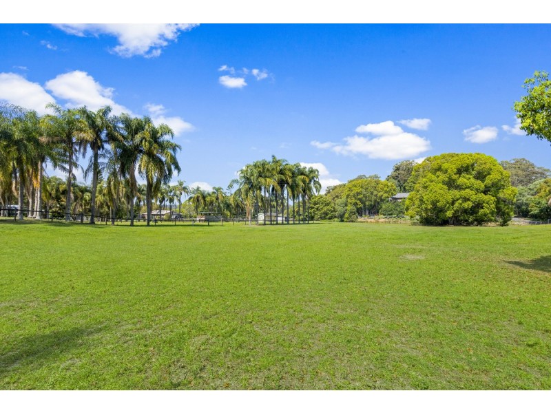 13 Tyalla Court, Tallebudgera QLD 4228