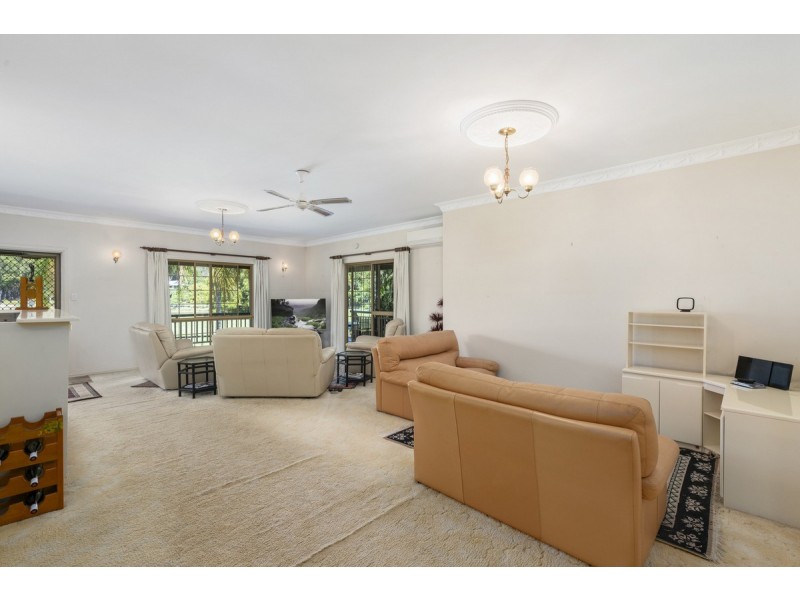 13 Tyalla Court, Tallebudgera QLD 4228