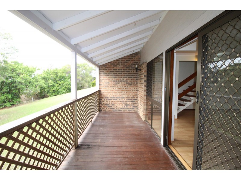 10/11 Balfour Crescent, Highland Park QLD 4211