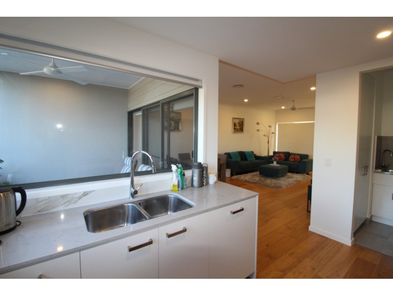 61/1 Lyra Avenue, Hope Island QLD 4212