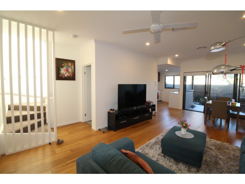 61/1 Lyra Avenue, Hope Island QLD 4212