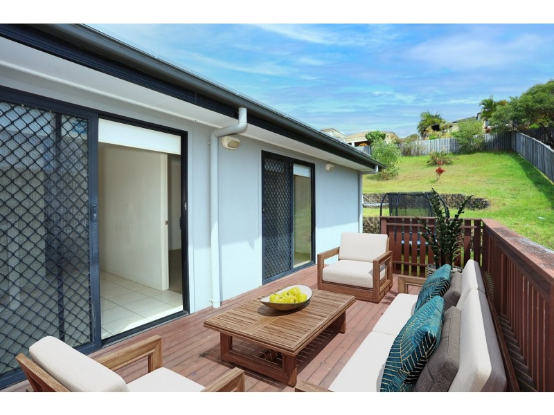 23 Elkins Street, Pacific Pines QLD 4211