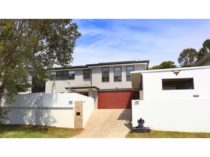 23 Elkins Street, Pacific Pines QLD 4211