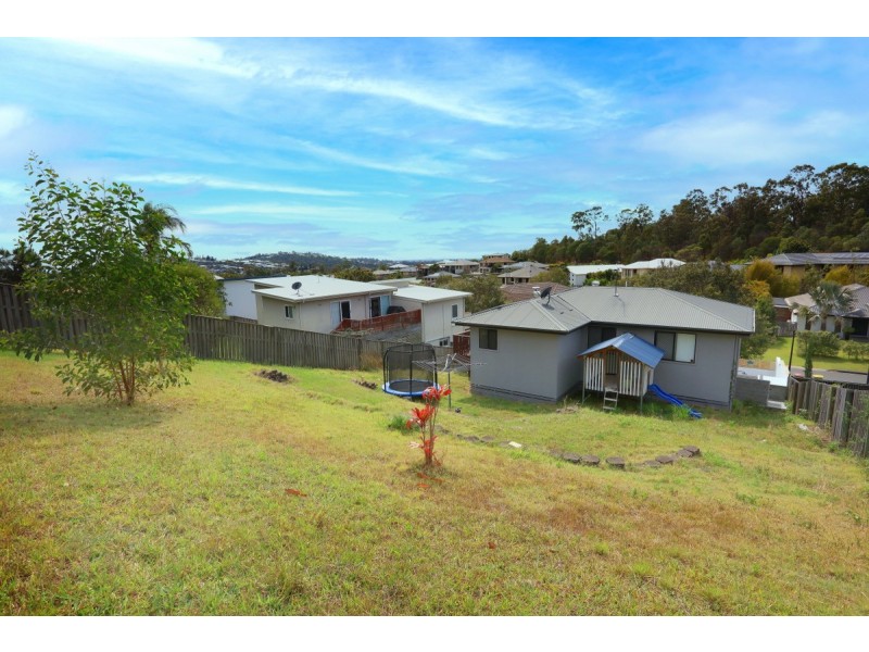 23 Elkins Street, Pacific Pines QLD 4211