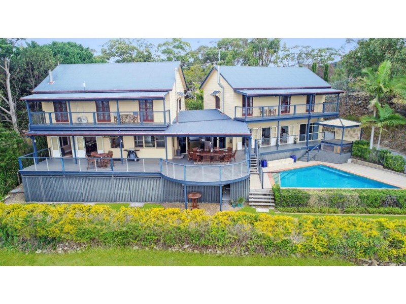 31 Macrozamia Drive, Clagiraba QLD 4211