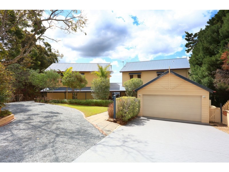 31 Macrozamia Drive, Clagiraba QLD 4211