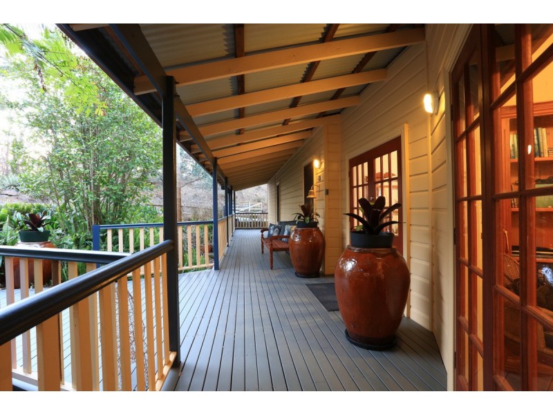 31 Macrozamia Drive, Clagiraba QLD 4211