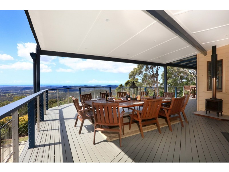 31 Macrozamia Drive, Clagiraba QLD 4211