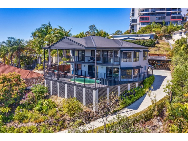 68 Paddington Drive, Carrara QLD 4211