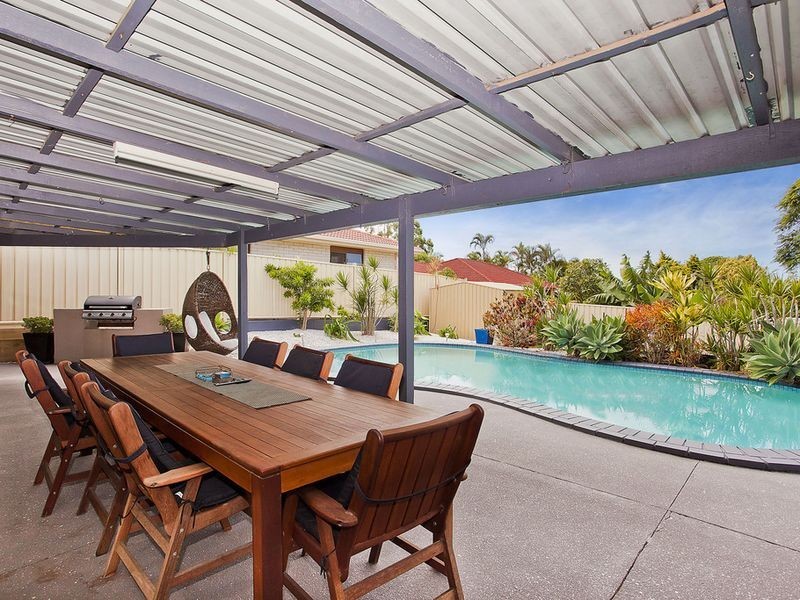 73 Pappas Way, Carrara QLD 4211