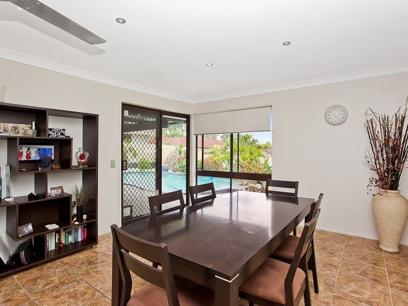 73 Pappas Way, Carrara QLD 4211