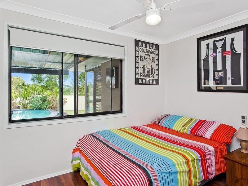 73 Pappas Way, Carrara QLD 4211