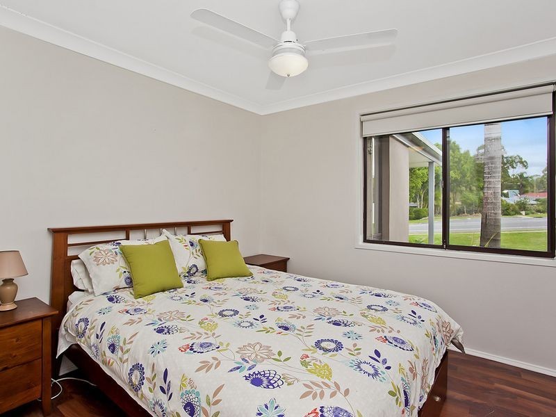 73 Pappas Way, Carrara QLD 4211