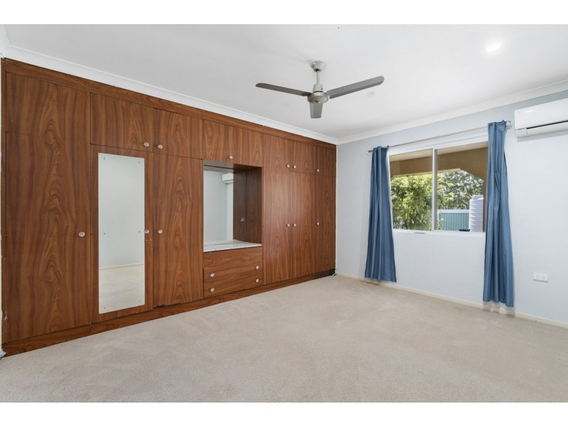 2 Larch Road, Tamborine QLD 4270