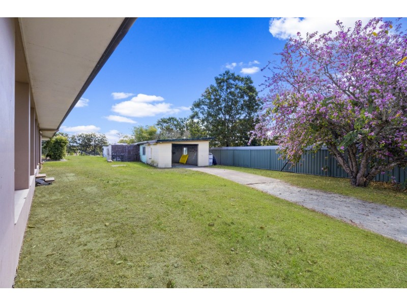 2 Larch Road, Tamborine QLD 4270