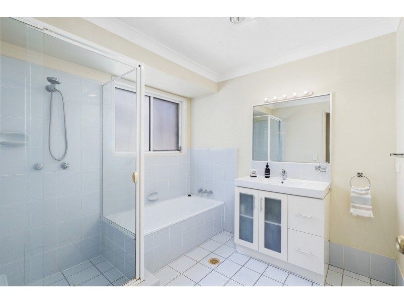 185 Dugandan Street, Nerang QLD 4211