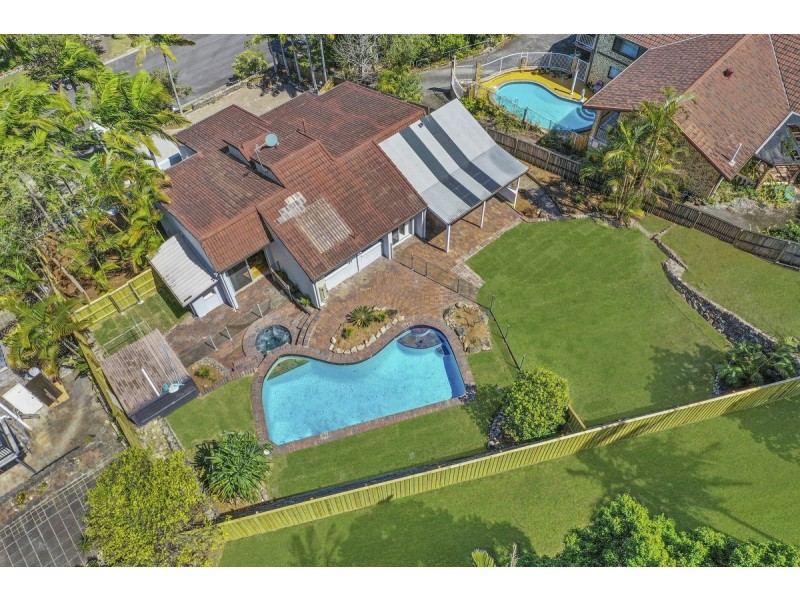 9 Willamulka Avenue, Ashmore QLD 4214