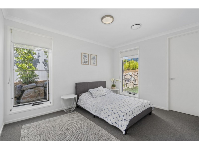 18 Bellbird Place, Gilston QLD 4211