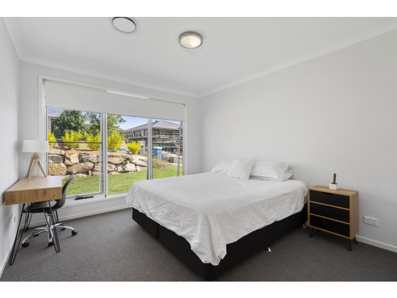 18 Bellbird Place, Gilston QLD 4211