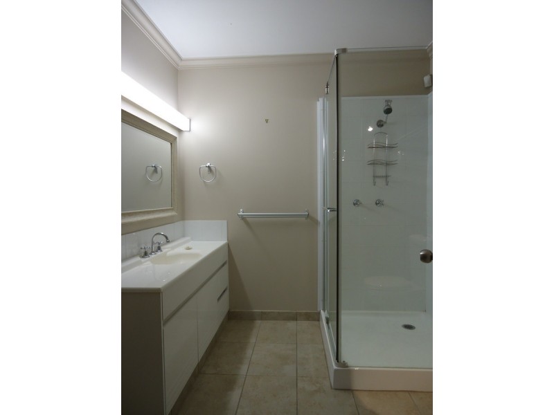 5a Mountain View Crest, Mount Nathan QLD 4211