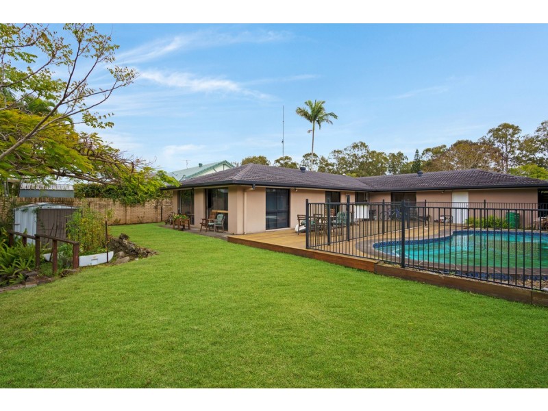 67 Nerang River Drive, Nerang QLD 4211