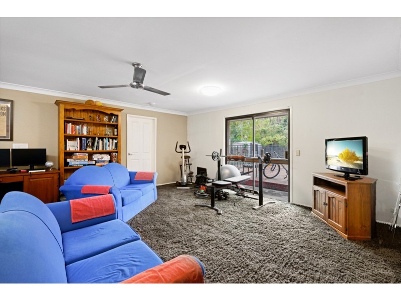67 Nerang River Drive, Nerang QLD 4211