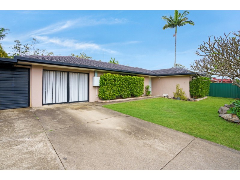 67 Nerang River Drive, Nerang QLD 4211