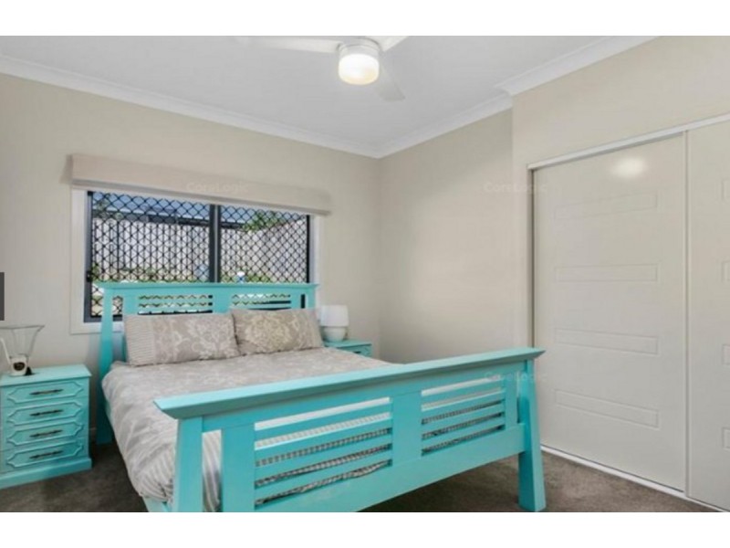 1 Sunbird Court, Gilston QLD 4211