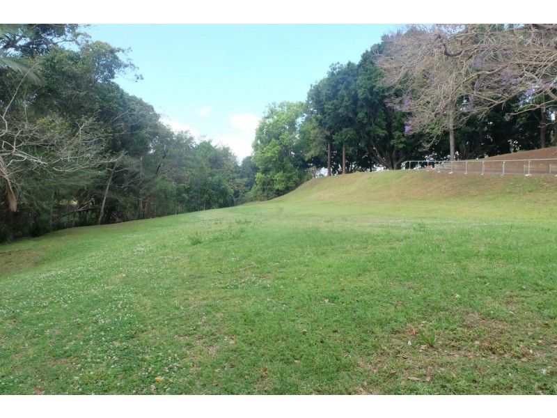 26 Mackellar Drive, Nerang QLD 4211