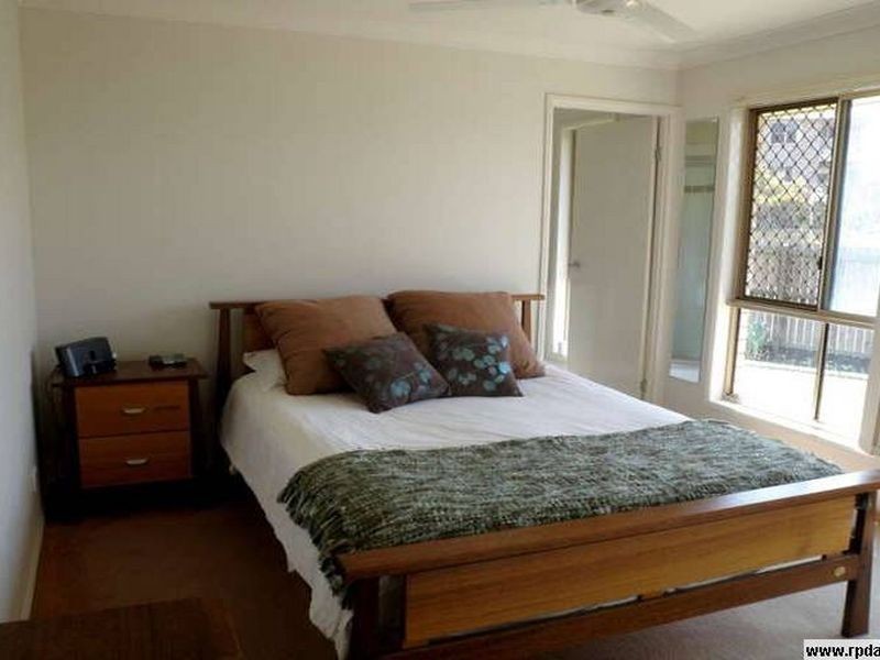 1/11 Gannon Way, Upper Coomera QLD 4209