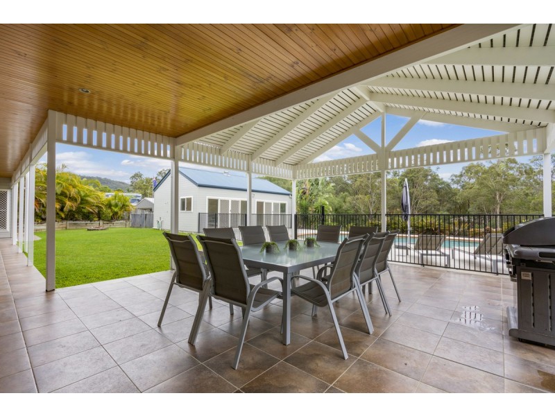 34 Lawnhill Drive, Nerang QLD 4211