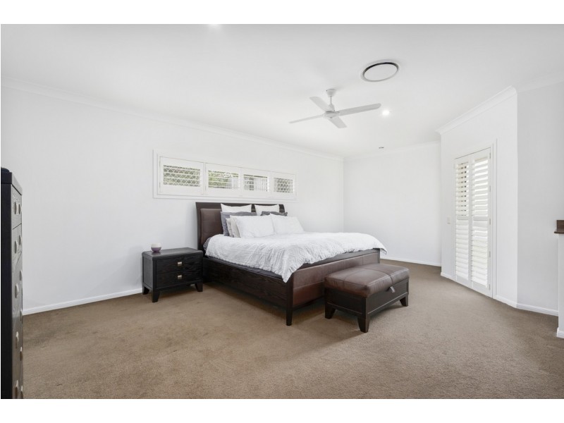 34 Lawnhill Drive, Nerang QLD 4211