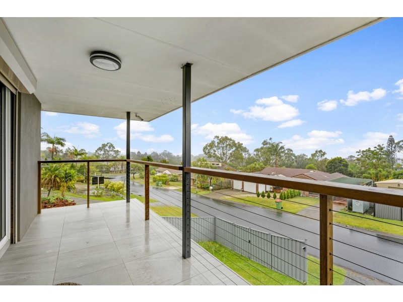 2 Kilmarnock Close, Highland Park QLD 4211