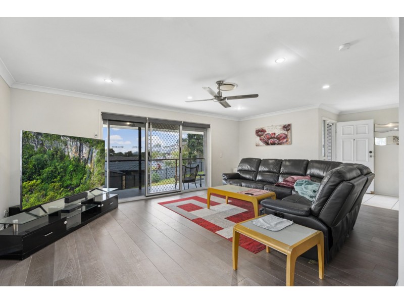 2 Kilmarnock Close, Highland Park QLD 4211