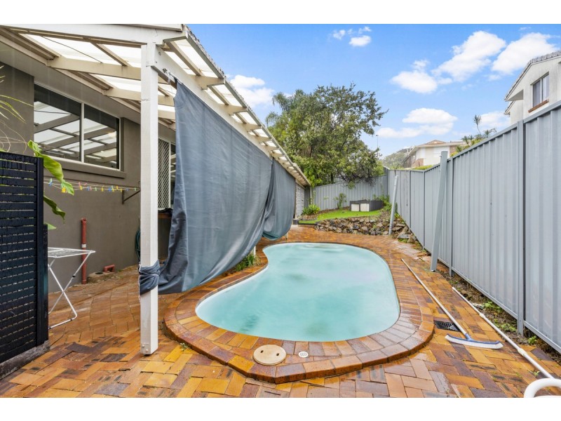 2 Kilmarnock Close, Highland Park QLD 4211