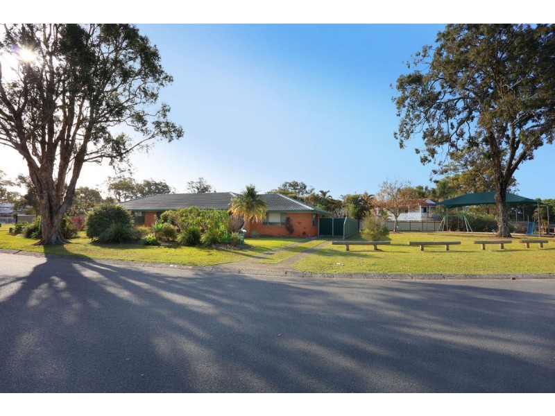 133 Alison Road, Carrara QLD 4211