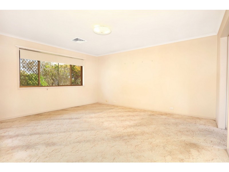 133 Alison Road, Carrara QLD 4211