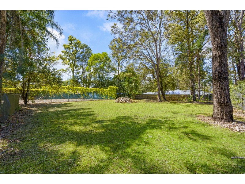 13-15 Kupara Street, Nerang QLD 4211