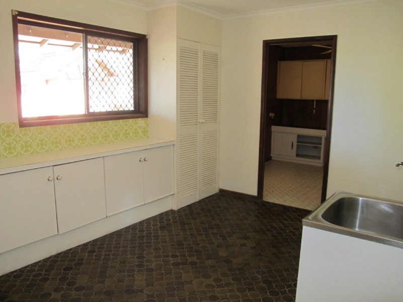 13-15 Kupara Street, Nerang QLD 4211