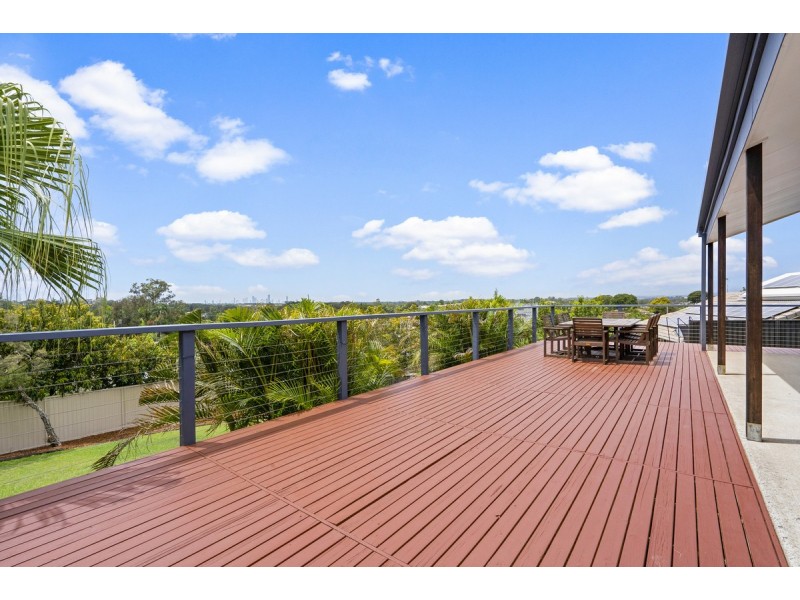29 Michelmore Road, Carrara QLD 4211