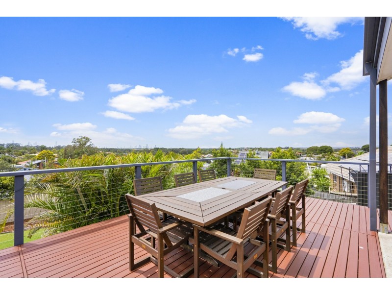 29 Michelmore Road, Carrara QLD 4211