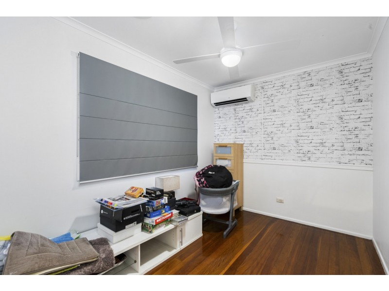 12 Paradise Street, Nerang QLD 4211