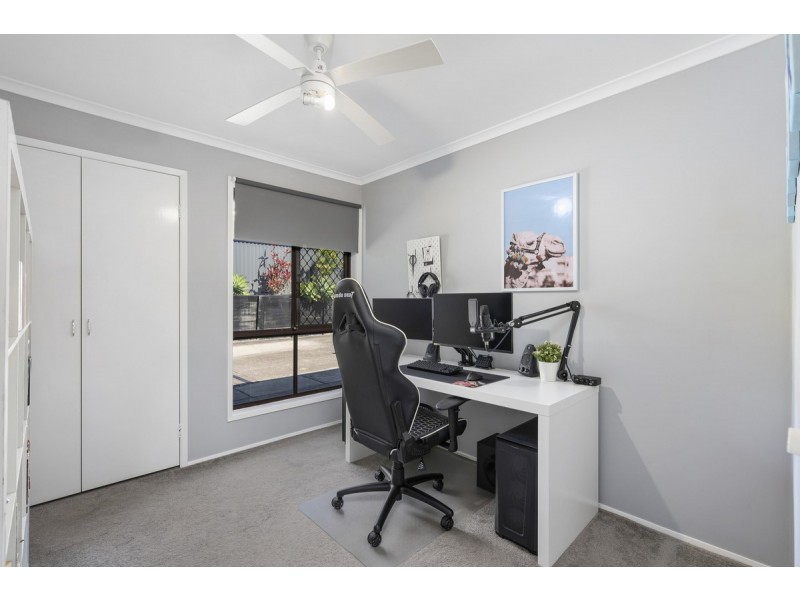 1/13 Gumbeel Court, Highland Park QLD 4211